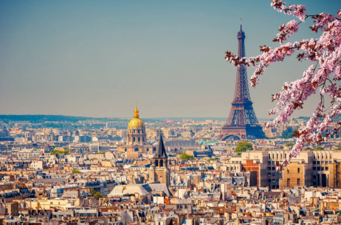 Paris mùa xuân. Ảnh: Viajes sin destino