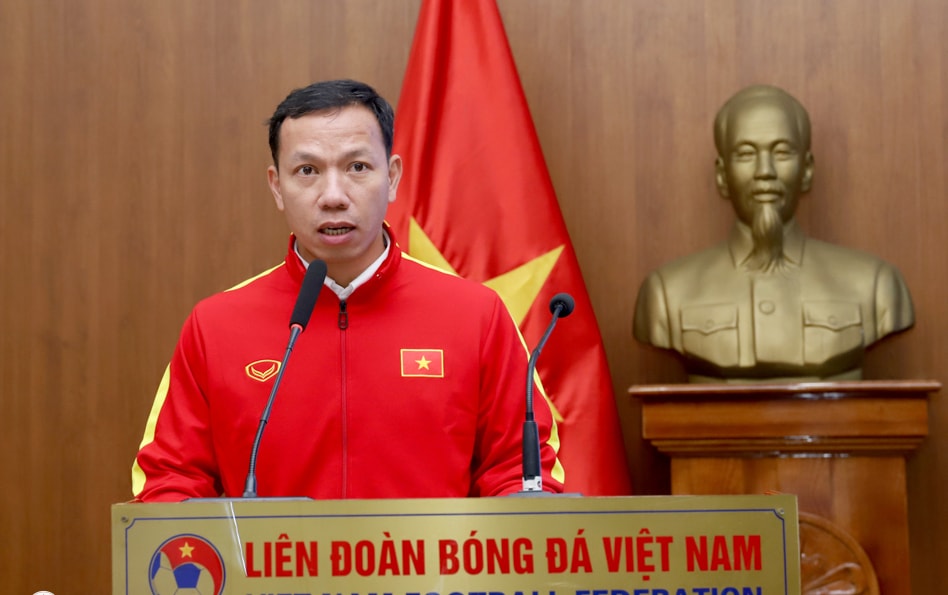 Trọng tài Nguyễn Trung Kiên.