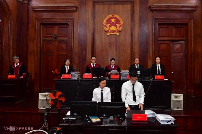 Chủ tọa phiên tòa là bà Nguyễn Thị Hà, Phó chánh tòa Hình sự. Ảnh: Thanh Tùng