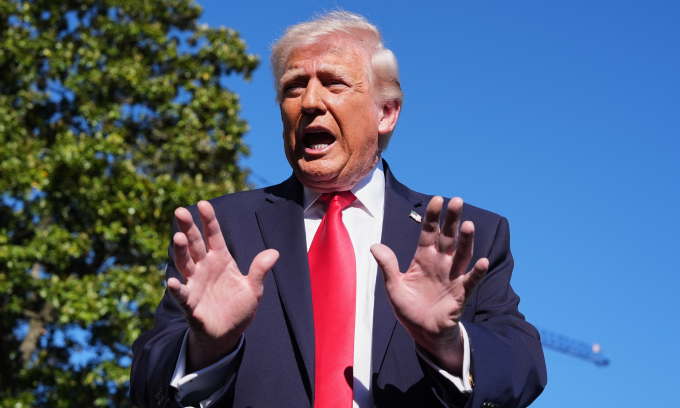 Tổng thống Trump phát biểu tại Nhà Trắng hôm 11/4. Ảnh: AP