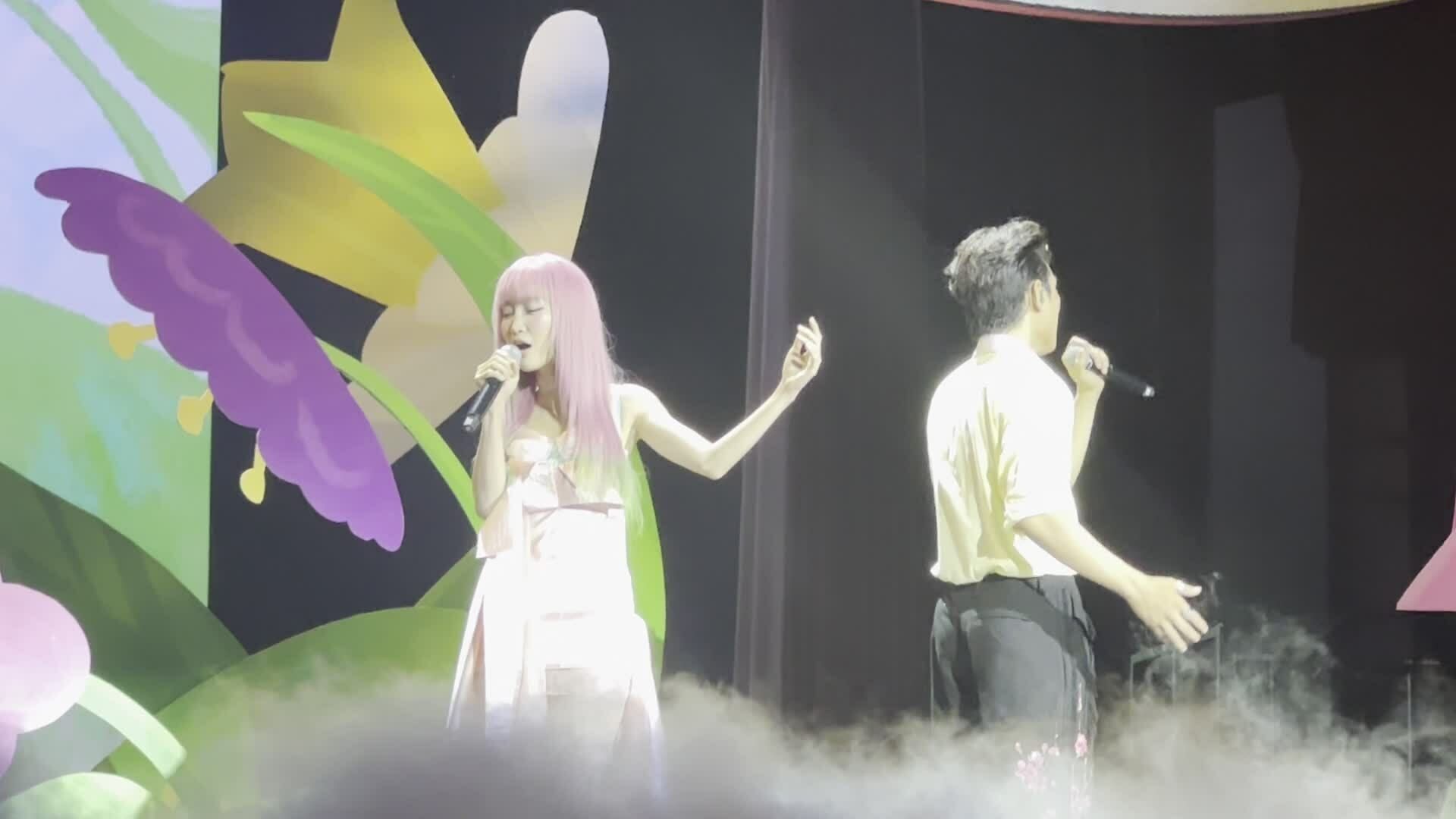 buitruonglinh, Juky San song ca 'Người đầu tiên'