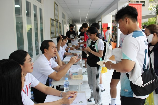 TP.HCM: Hơn 4.000 thí sinh dự thi năng khiếu ngành thể dục thể thao- Ảnh 2. TP.HCM: Hơn 4.000 thí sinh dự thi năng khiếu ngành thể dục thể thao- Ảnh 2.