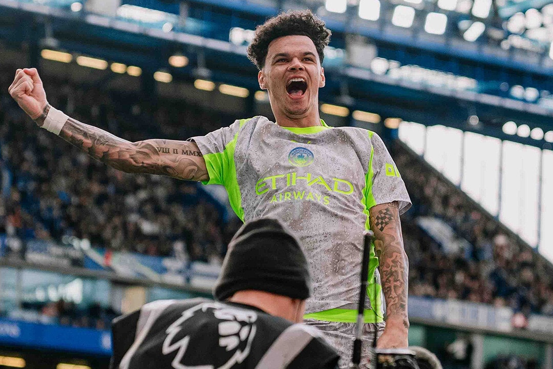 Man City thắng đậm Chelsea.