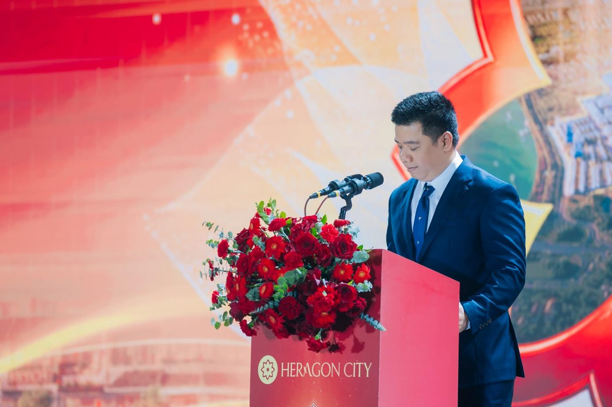 Đại diện MBLand phát biểu tại sự kiện Lễ ra quân dự án Heragon City.