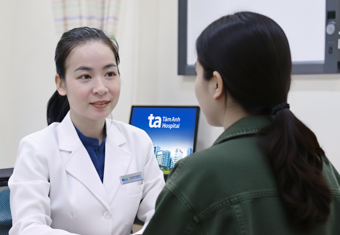 Bác sĩ Duy tư vấn cho người bệnh. Ảnh minh họa: Phòng khám Đa khoa Tâm Anh Quận 7