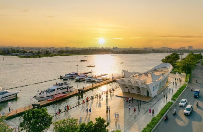 Vị trí ven sông tạo điều kiện để Van Phuc City phát triển bến du thuyền nội khu, góp phần đa dạng hóa trải nghiệm cho cư dân. Ảnh: VPG
