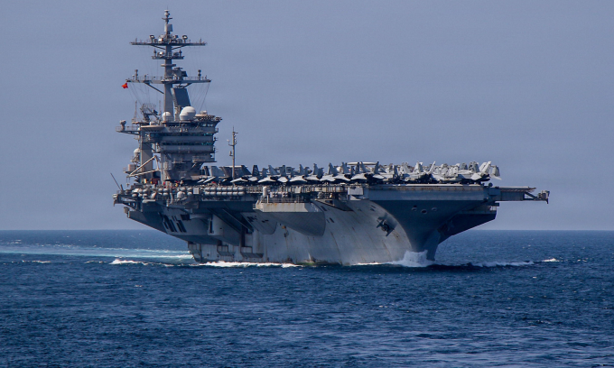 Tàu sân bay Abraham Lincoln của Mỹ tại Trung Đông hôm 10/3. Ảnh: US Navy
