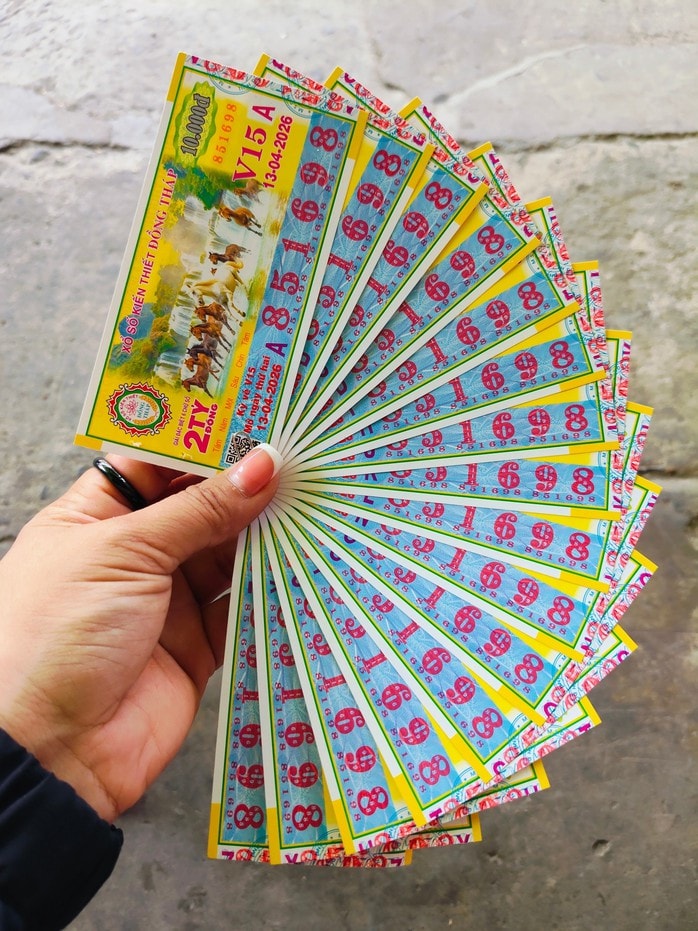 Sáng 13-4, lộ diện nơi trúng 160 vé xổ số miền Nam - Ảnh 6.