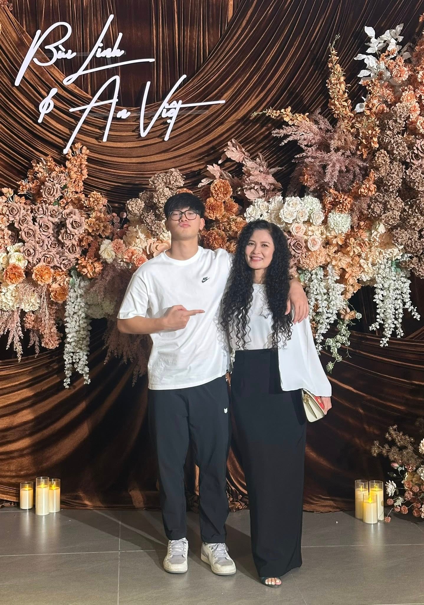 Con trai của nữ diễn viên “Mưa đỏ” nghe lời mẹ, không theo đuổi sự nghiệp diễn xuất- Ảnh 6. Con trai của nữ diễn viên “Mưa đỏ” nghe lời mẹ, không theo đuổi sự nghiệp diễn xuất- Ảnh 6.