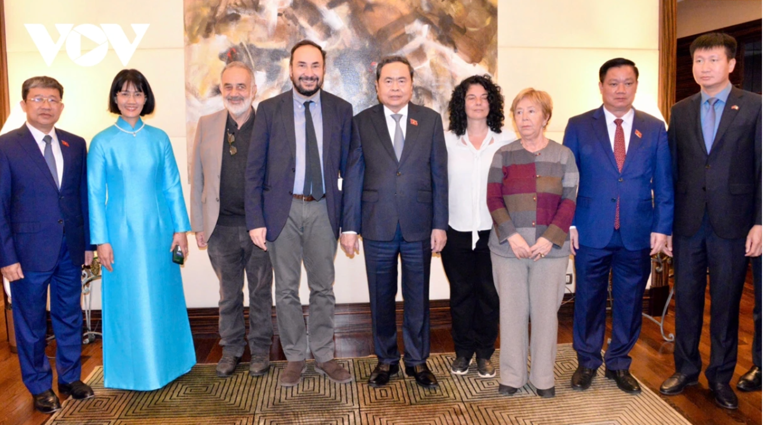 Chủ tịch Quốc hội Trần Thanh Mẫn gặp Tổng Bí thư Đảng Tái lập Cộng sản Italia Maurizio Acerbo