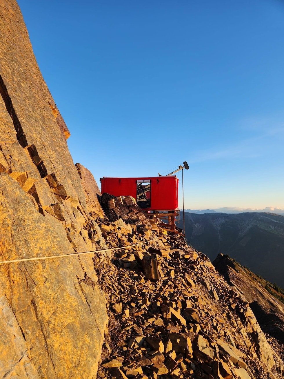 12 giờ bên mũi khoan kim cương của kỹ sư Việt tại vùng cực Bắc Canada - 4 12 giờ bên mũi khoan kim cương của kỹ sư Việt tại vùng cực Bắc Canada - 4