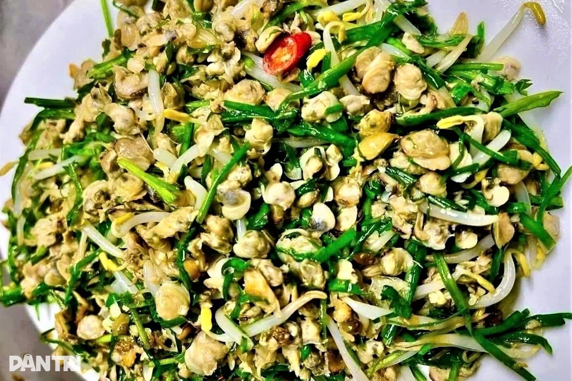 Dầm nước, canh lửa, nghề 300 năm tuổi giúp người dân ven sông La ấm no - 12