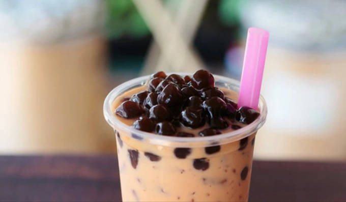 Thói quen uống đồ ngọt như trà sữa có thể gây tiểu đường. Ảnh minh họa: Dreamstime