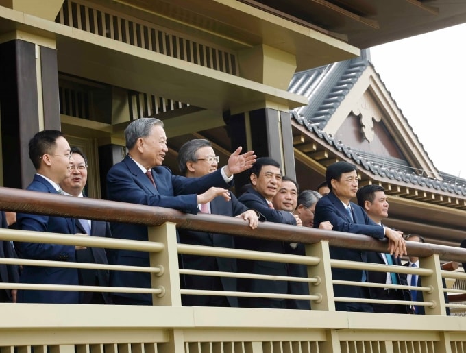 Tổng Bí thư, Chủ tịch nước Tô Lâm thăm Khu mới Hùng An của Trung Quốc ngày 14/4. Ảnh: TTXVN