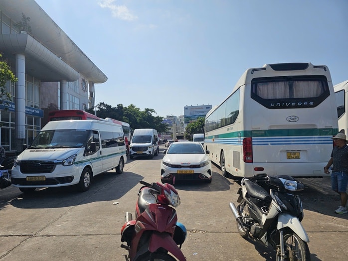 - Ảnh 3. - Ảnh 3.