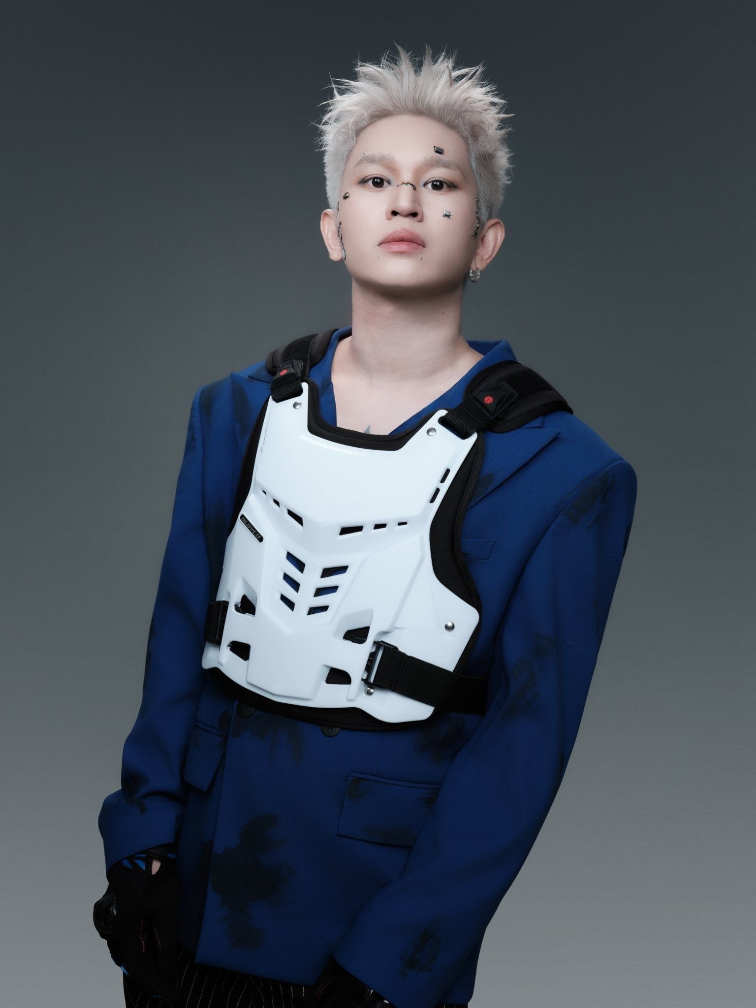 B Ray ảnh 2 B Ray anh 2