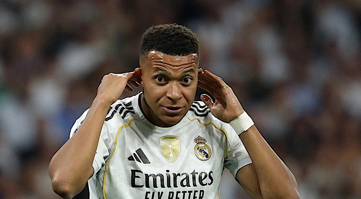 Mbappe mang theo hi vọng mong manh cho Real Madrid.