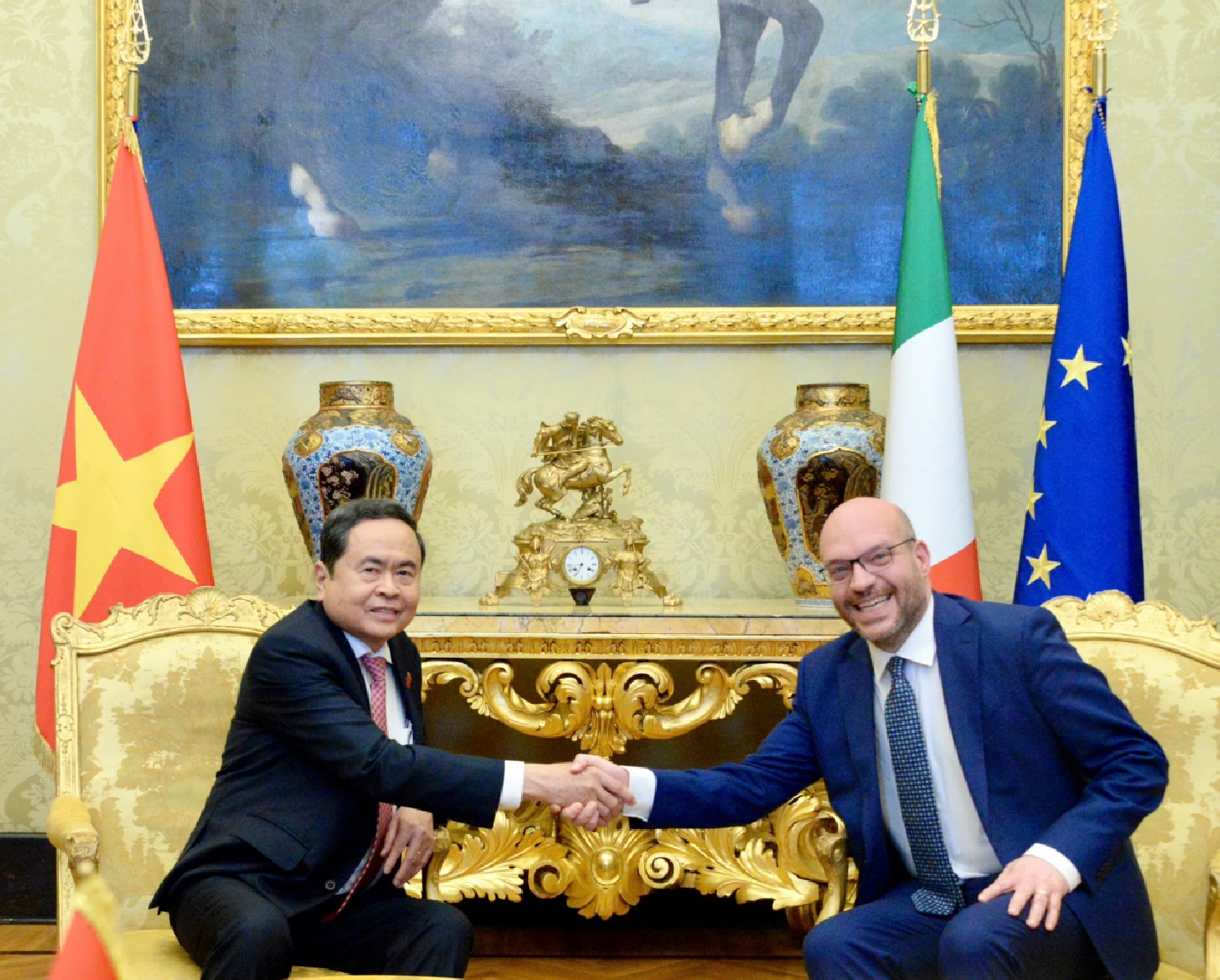 Chủ tịch Quốc hội Trần Thanh Mẫn hội đàm Chủ tịch Hạ viện Italia Lorenzo Fontana.