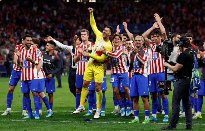 Cầu thủ Atletico Madrid reo mừng chiến thắng. Ảnh: AS