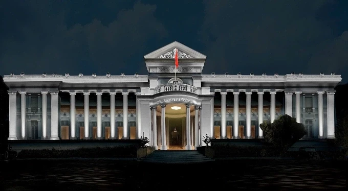 Hệ thống chiếu sáng mỹ thuật tại Bảo tàng TP HCM được thiết kế màu nhẹ nhàng, tạo tính trang nghiêm, hoàn thành tháng 11/2025. Ảnh: Hạ Giang