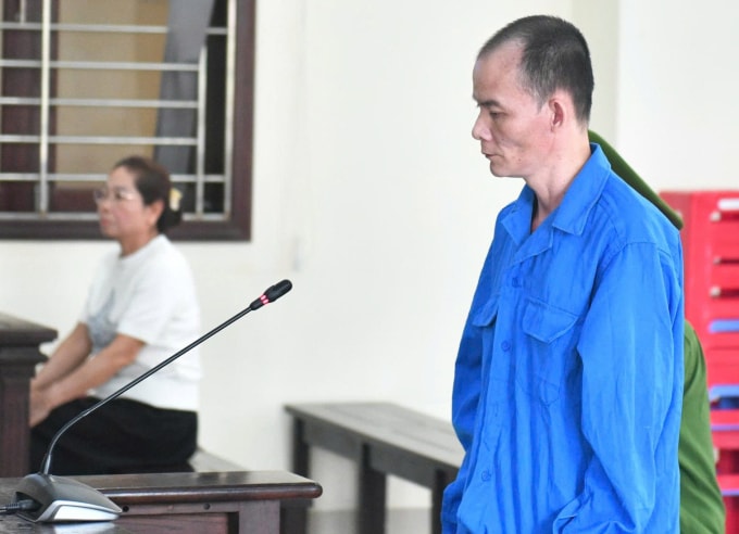 Nguyễn Công Khánh tại tòa. Ảnh: Hoàng Nam