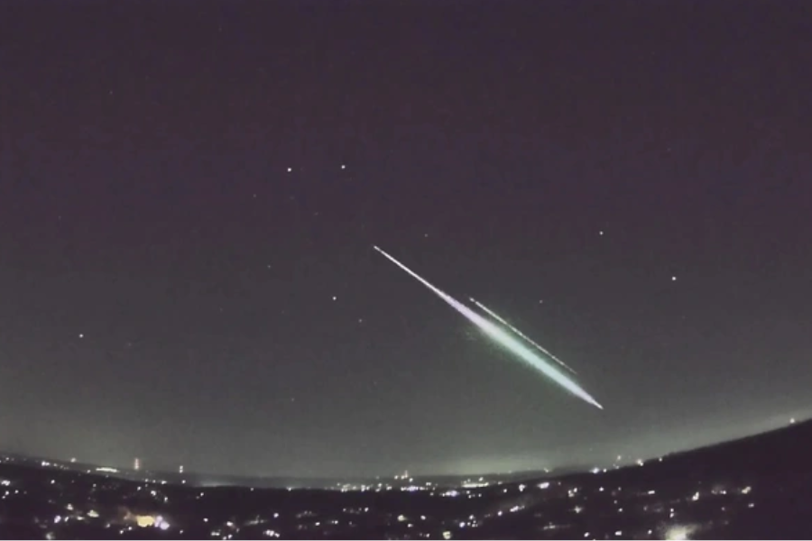 Thời điểm đẹp nhất để ngắm mưa sao băng trong tháng 4