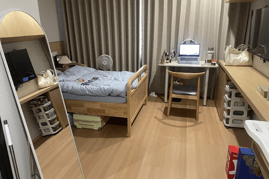 Cô gái 27 tuổi sống cùng bà ngoại trong viện dưỡng lão chỉ với 6 triệu mỗi tháng