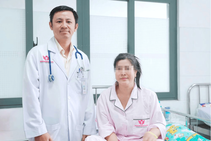 Chỉ sau 4 ngày, tình trạng đau mỏi chân cải thiện rõ rệt, chân trái gần như trở lại bình thường