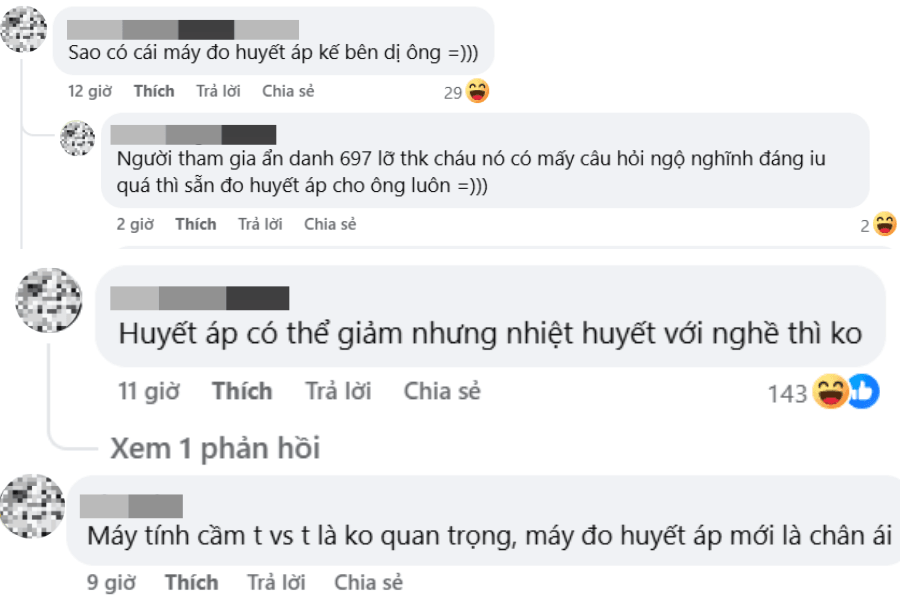 Những bình luận hài hước của cư dân mạng trước hình ảnh một cụ ông ngồi giải toán cho cháu