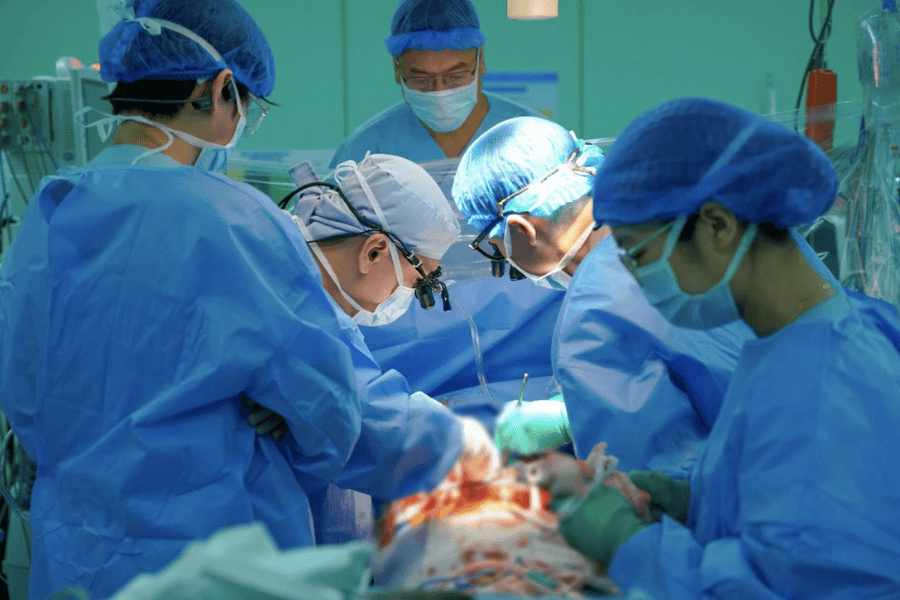Kinh nghiệm từ 10 ca ghép trước giúp ê-kíp phối hợp kịp thời