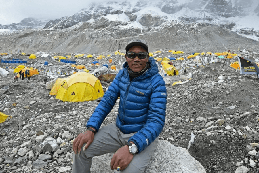 Kami Rita Sherpa, người lập kỷ lục chinh phục đỉnh Everest 32 lần