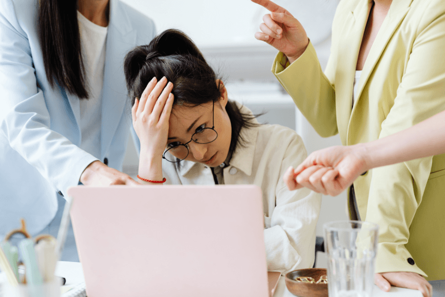 stress-anh-huong-den-da-day-va-duong-ruot.png