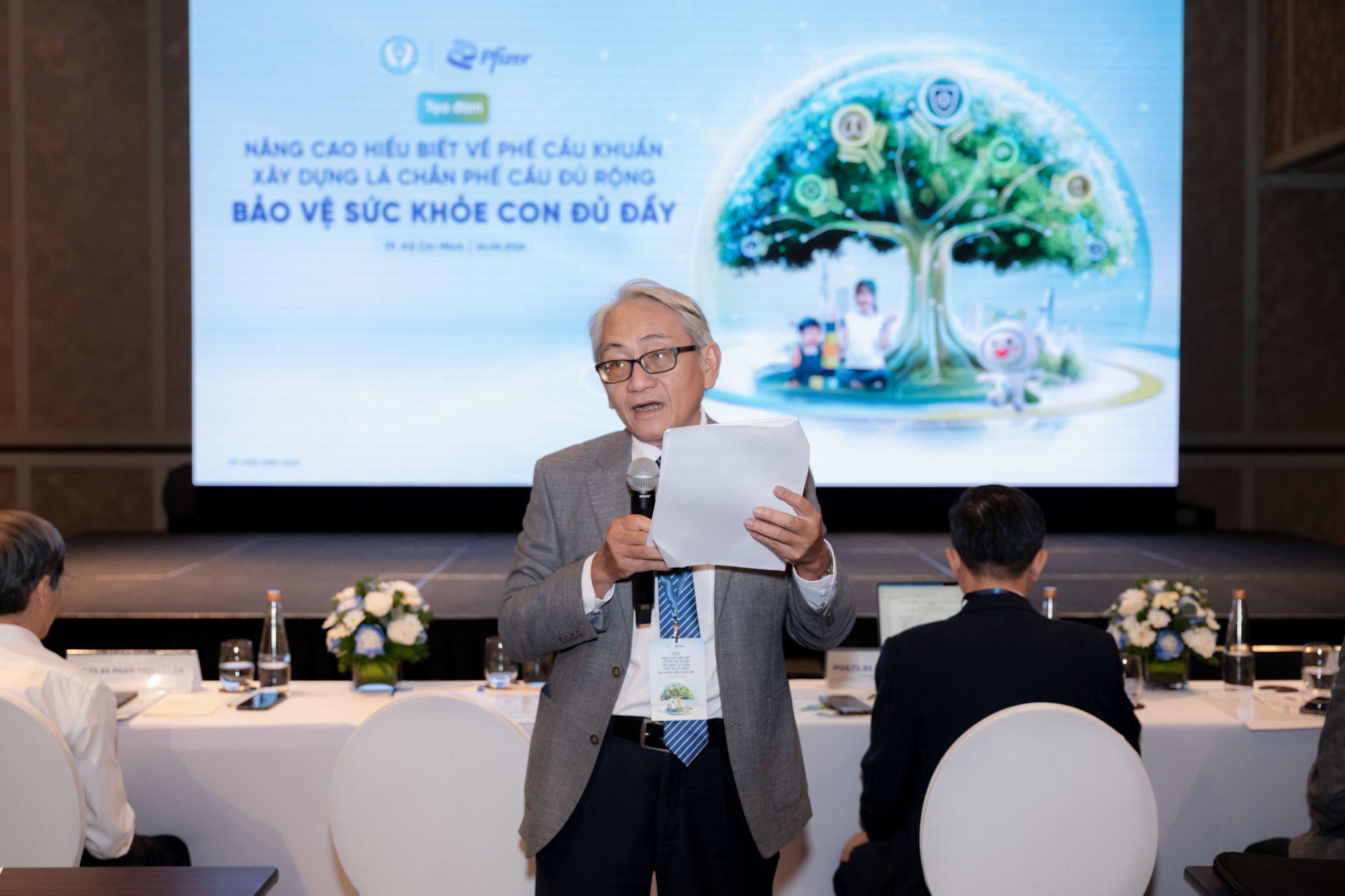 PGS.TS.BS Cao Hữu Nghĩa, Trưởng Bộ môn Khoa học y sinh, Viện Pasteur TP.HCM nhấn mạnh tầm quan trọng của việc nhận diện đúng nhóm nguy cơ ở từng độ tuổi để áp dụng các biện pháp phòng ngừa phù hợp