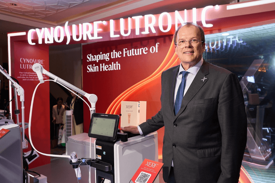 Ông Hauke Harms, Chủ tịch bộ phận Quốc tế của Cynosure Lutronic, tại IMCAS Asia 2026