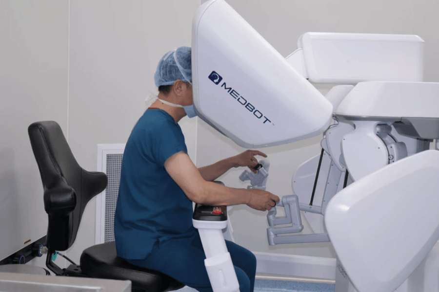 Việc đưa robot Toumai vào hệ thống không chỉ là đầu tư thiết bị, mà còn gắn với định hướng xây dựng mạng lưới y tế liên thông