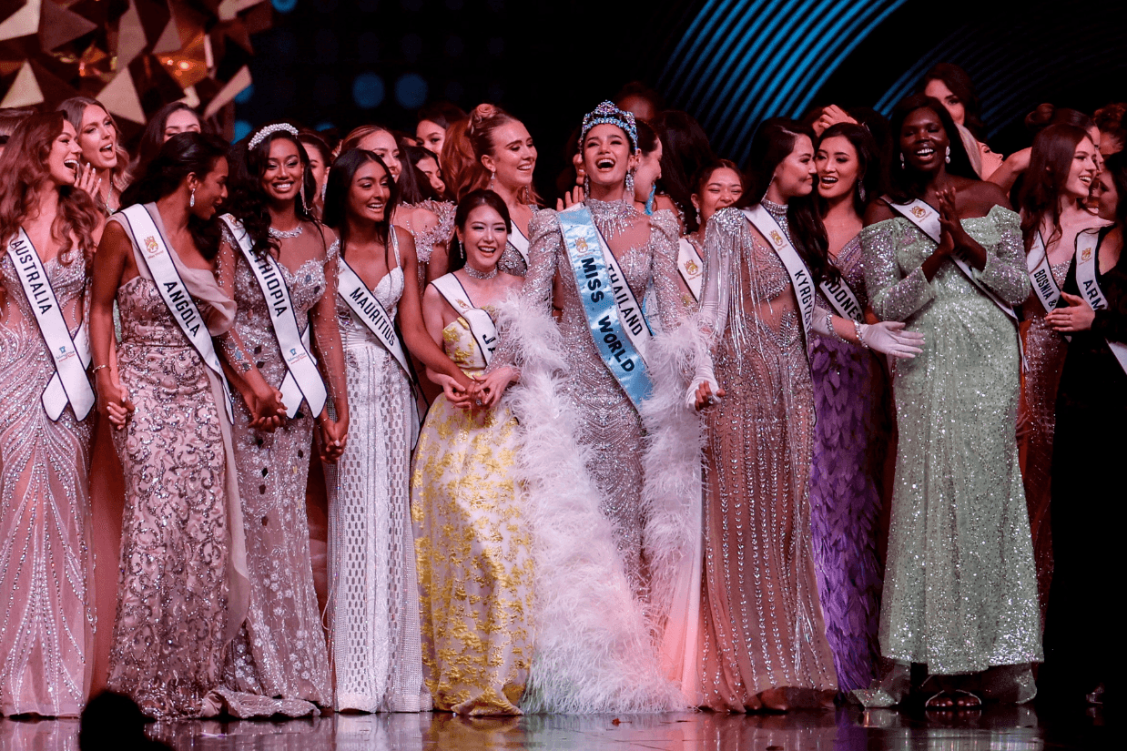 Người đẹp Thái Lan Opal Suchata Chuangsri (22 tuổi) đã đăng quang Hoa hậu Thế giới (Miss World) lần thứ 72 tại Ấn Độ. (Ảnh: Reuters)