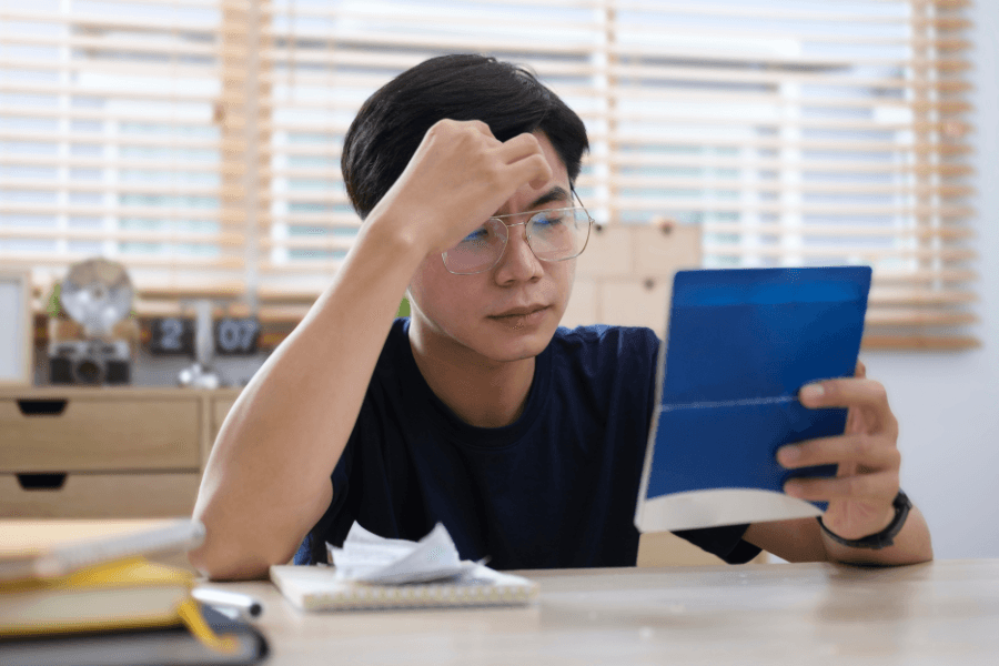 Kết quả nghiên cứu gợi ý rằng sức khỏe não bộ khi về già có thể chịu ảnh hưởng từ những trải nghiệm tích lũy trong nhiều thập kỷ trước đó