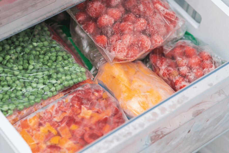 Vi khuẩn Listeria là một trong những tác nhân gây bệnh qua thực phẩm cần lưu ý khi sử dụng rau củ quả đông lạnh