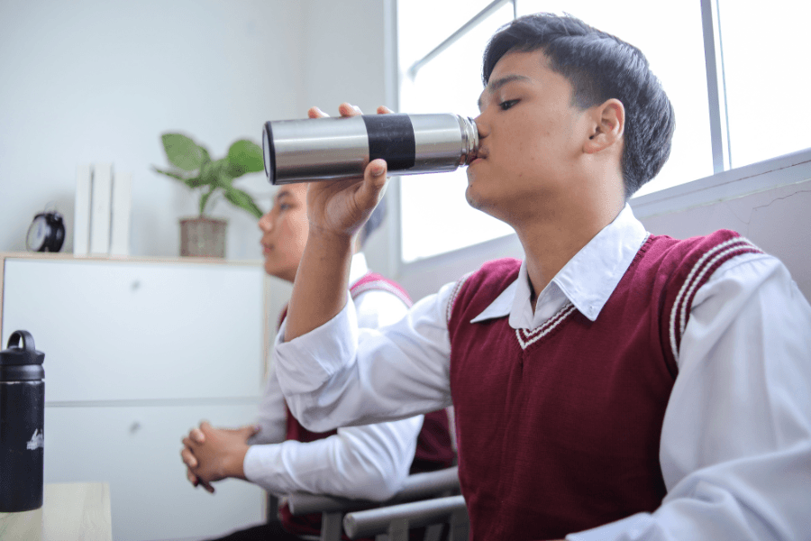 pha lượng vừa đủ và uống trong thời gian hợp lý sau khi pha thường giúp giữ chất lượng tốt hơn.