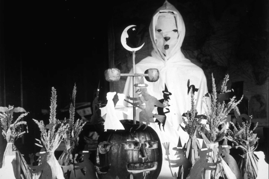 Một số cách hóa trang Halloween vào thời xưa