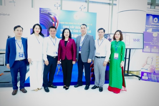 Chuyển đổi số y tế gia tăng lợi ích cho người dân