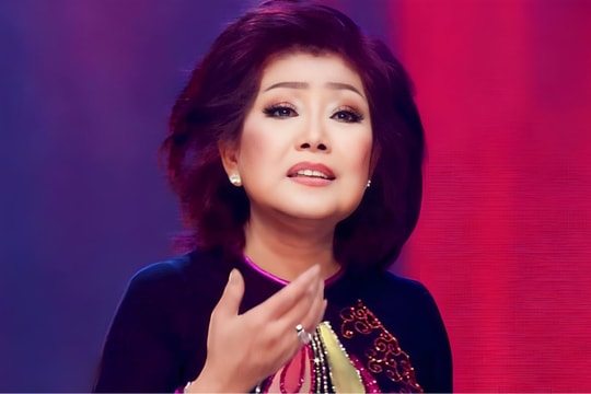 Danh ca cải lương Phượng Liên huỷ show vì sức khoẻ