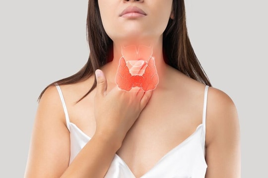 Alô, bác sĩ ơi! Ăn gạo lứt làm khối u tuyến giáp không to hơn?