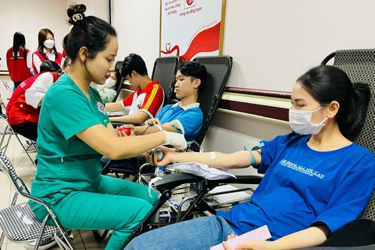 Năm 2024 toàn quốc phấn đấu tiếp nhận 1,6 triệu đơn vị máu