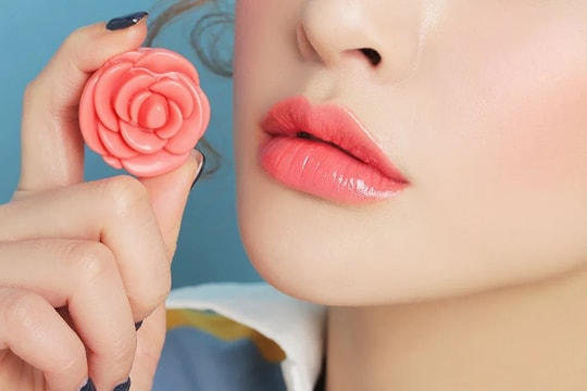 5 bí kíp chăm sóc môi vào mùa đông bạn nữ cần biết