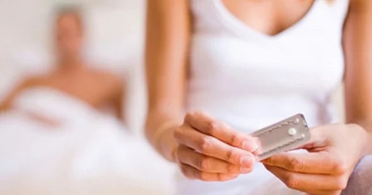 Alô, bác sĩ ơi! Thuốc kích trứng điều trị vô sinh có hại sức khỏe?