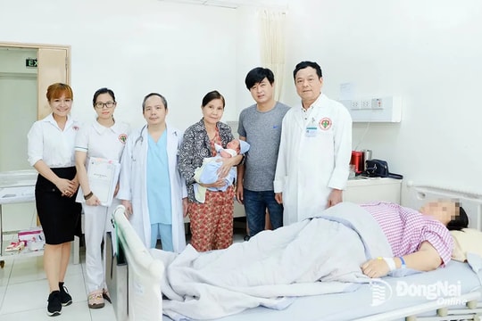 Cứu sống sản phụ nặng 100kg với nhiều bệnh nền, sinh con nặng 4,6kg