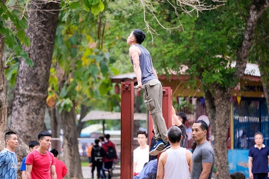 Chơi thể thao cường độ mạnh có ảnh hưởng 'chuyện ấy'?