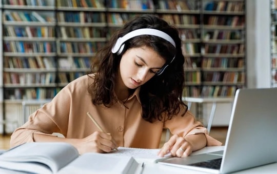 Bí quyết giữ sức khỏe cho sĩ tử mùa thi