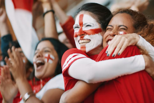 Sức khoẻ mùa Euro - Kỳ 6: Xem bóng đá, phòng tránh ẩu đả 